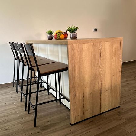 Apartmani Mlinar - Two Bedroom Apartment With Seaview Grebaštica Extérieur photo