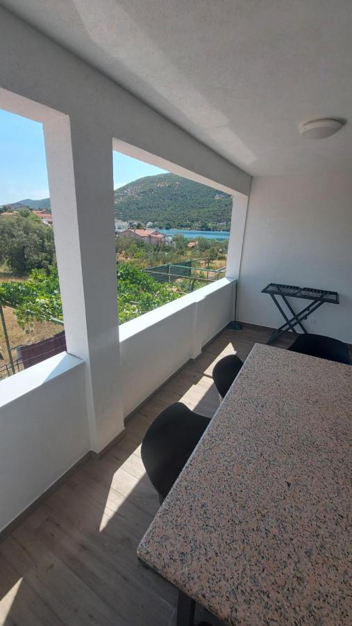 Apartmani Mlinar - Two Bedroom Apartment With Seaview Grebaštica Extérieur photo