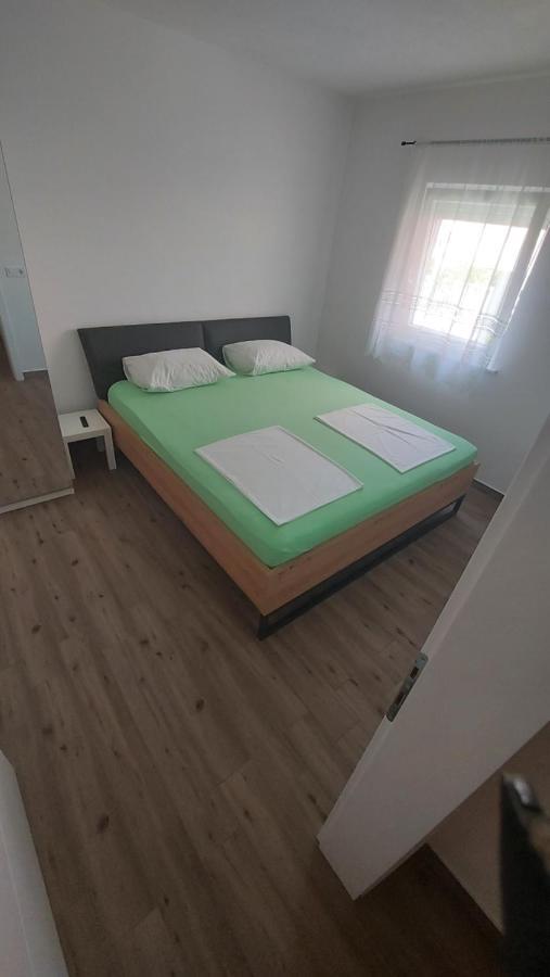 Apartmani Mlinar - Two Bedroom Apartment With Seaview Grebaštica Extérieur photo