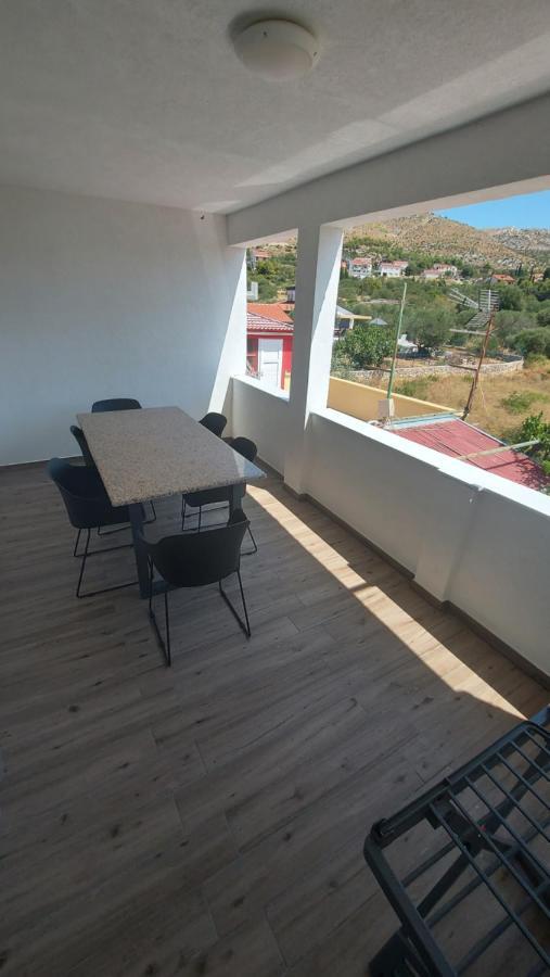 Apartmani Mlinar - Two Bedroom Apartment With Seaview Grebaštica Extérieur photo