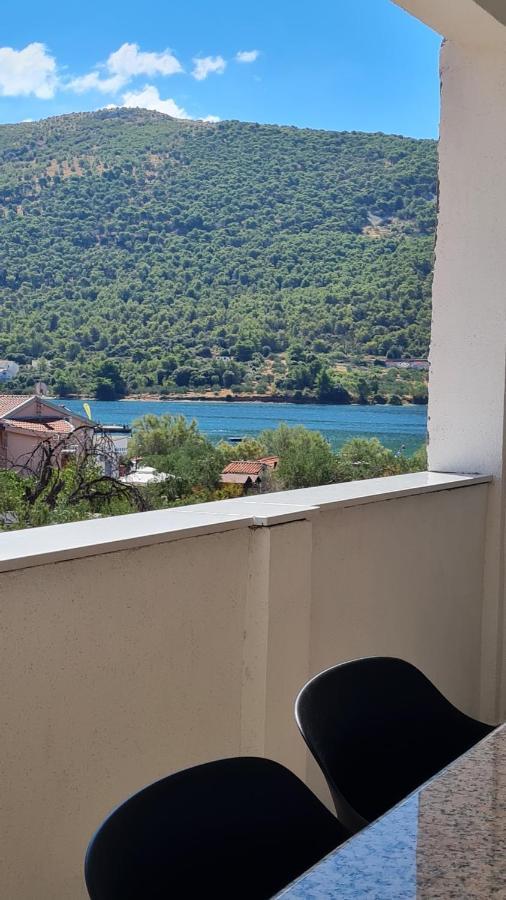 Apartmani Mlinar - Two Bedroom Apartment With Seaview Grebaštica Extérieur photo