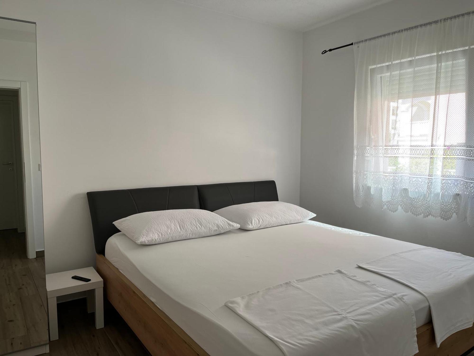 Apartmani Mlinar - Two Bedroom Apartment With Seaview Grebaštica Extérieur photo